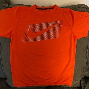 Nike dry power polo size large boys